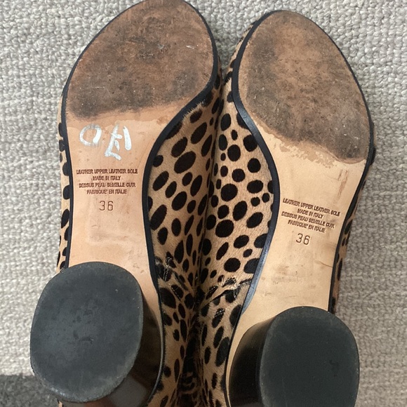 Cavallini made in Italy booties size 6 only worn once - Picture 6 of 9